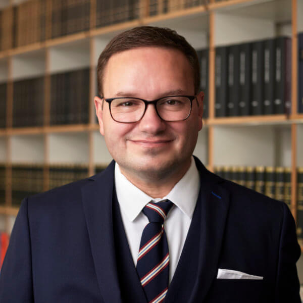 Terminvereinbarung bei Rechtsanwalt Mirko Laudon LL.M., Fachanwalt für Strafrecht und Strafverteidiger in Hamburg und Berlin